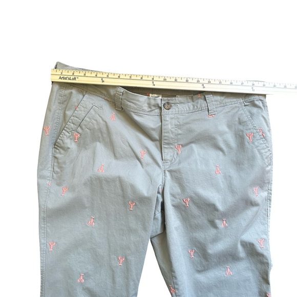 Old Navy Women’s Khaki Pants Size 16 Reg with Embroidered Coral Lobster Print - Picture 4 of 8